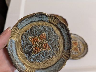 set of 3 Florentine gilded coasters/sm trays