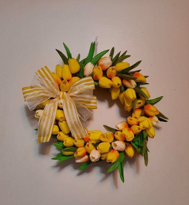 Bright and Colorful Yellow Tulip Wreath