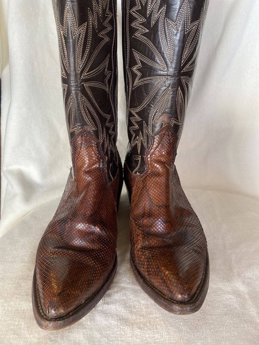 Boot  Sneak  See Brand Firt Used