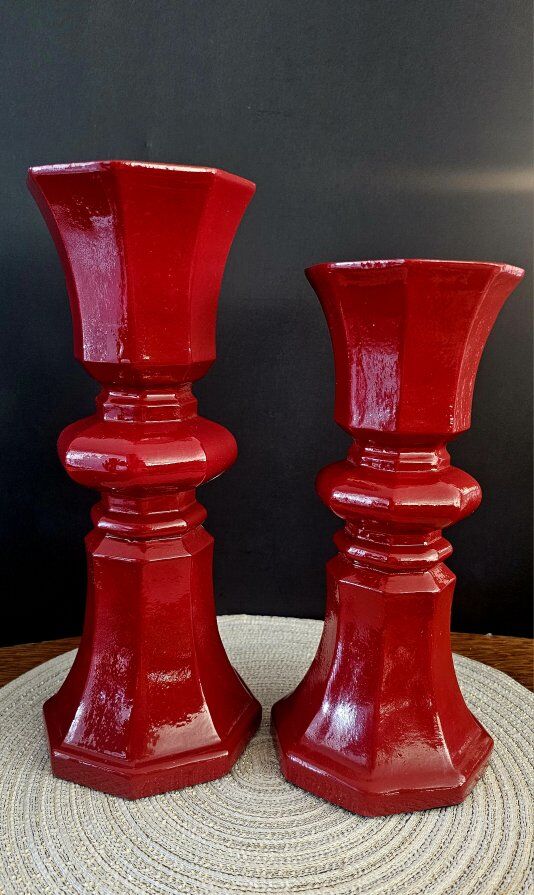DEEP RED PILLAR DUO Pillar Candle Holder SET