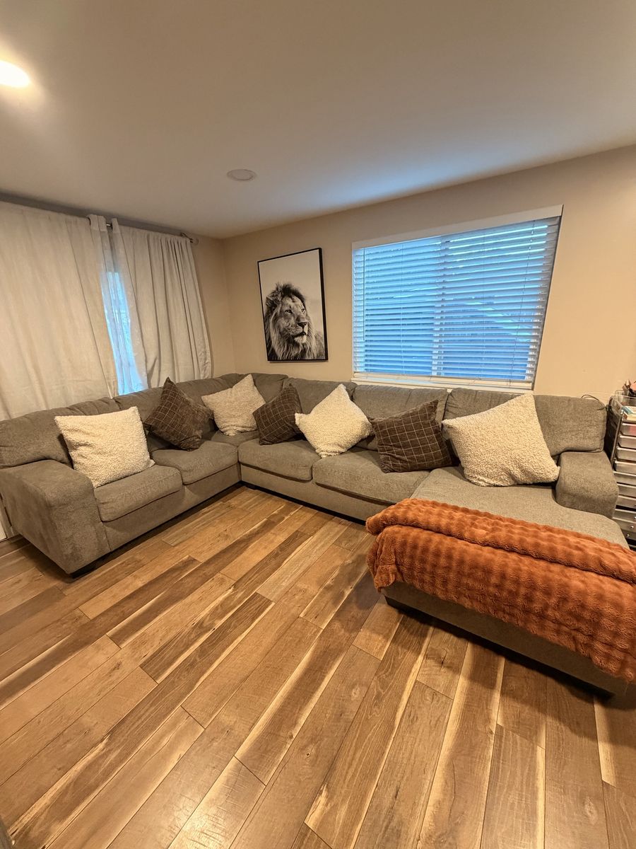 Comfortable Gray/ brown Sectional Sofa