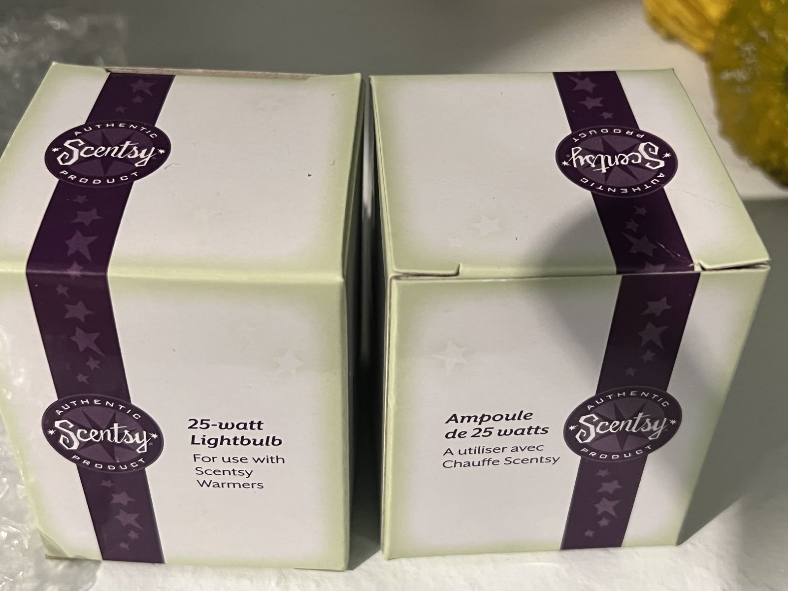 Scentsy 25-watt lightbulbs New