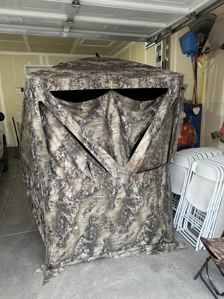Browning Hunting Blind