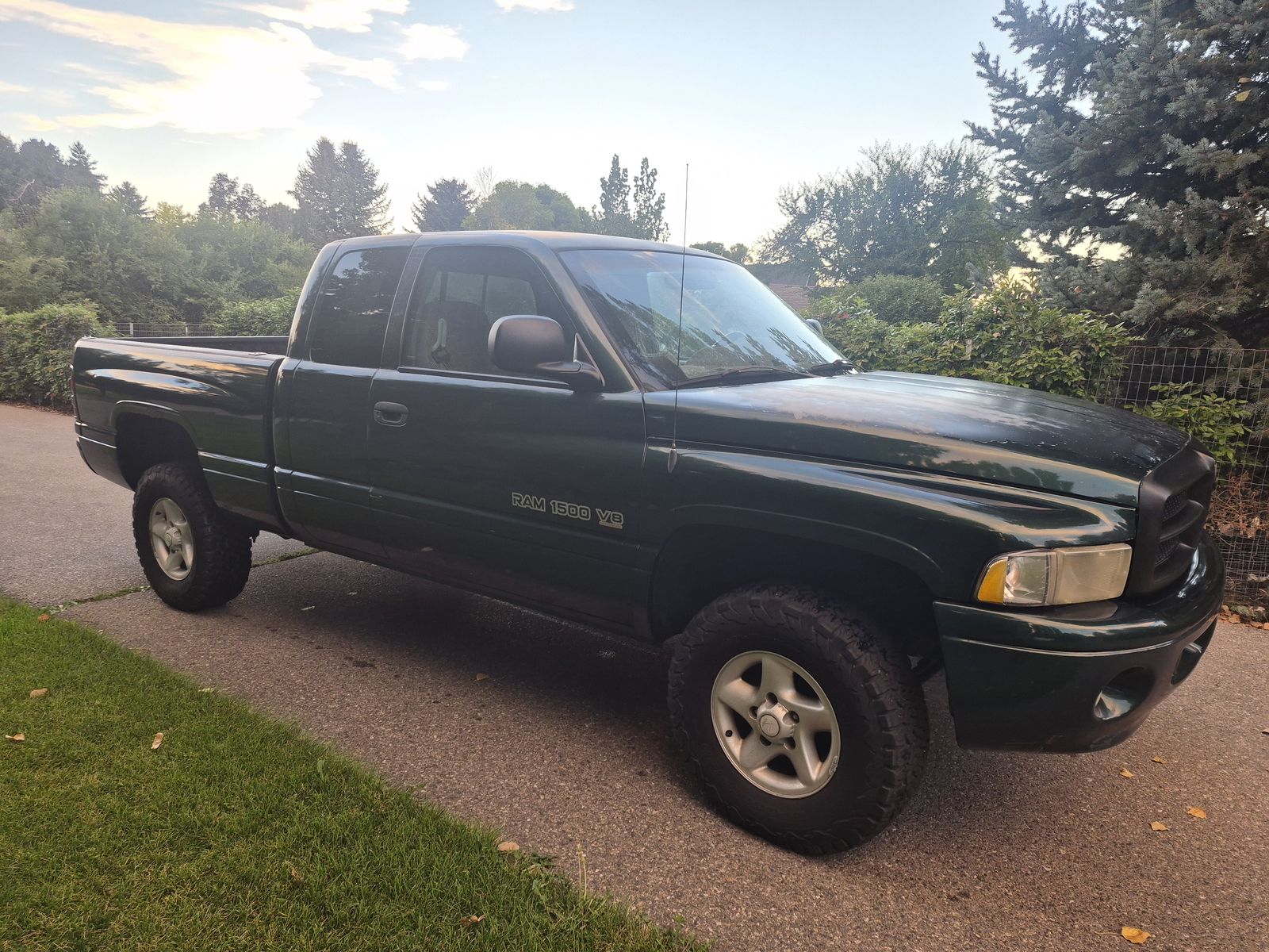 2000 Dodge Ram 1500 Sport