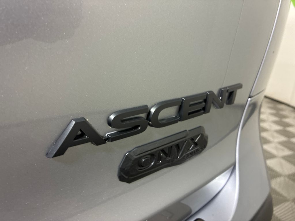 Main image 7