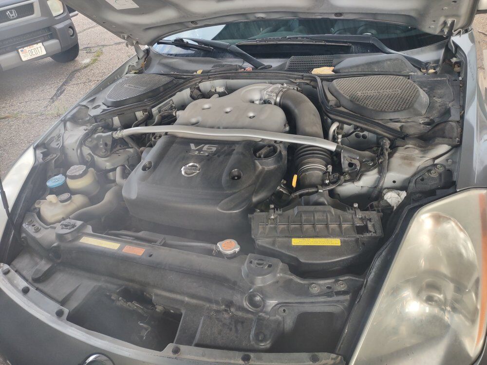 2005 NISSAN 350 Touring