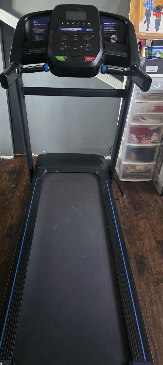 Horizon T202 Treadmill