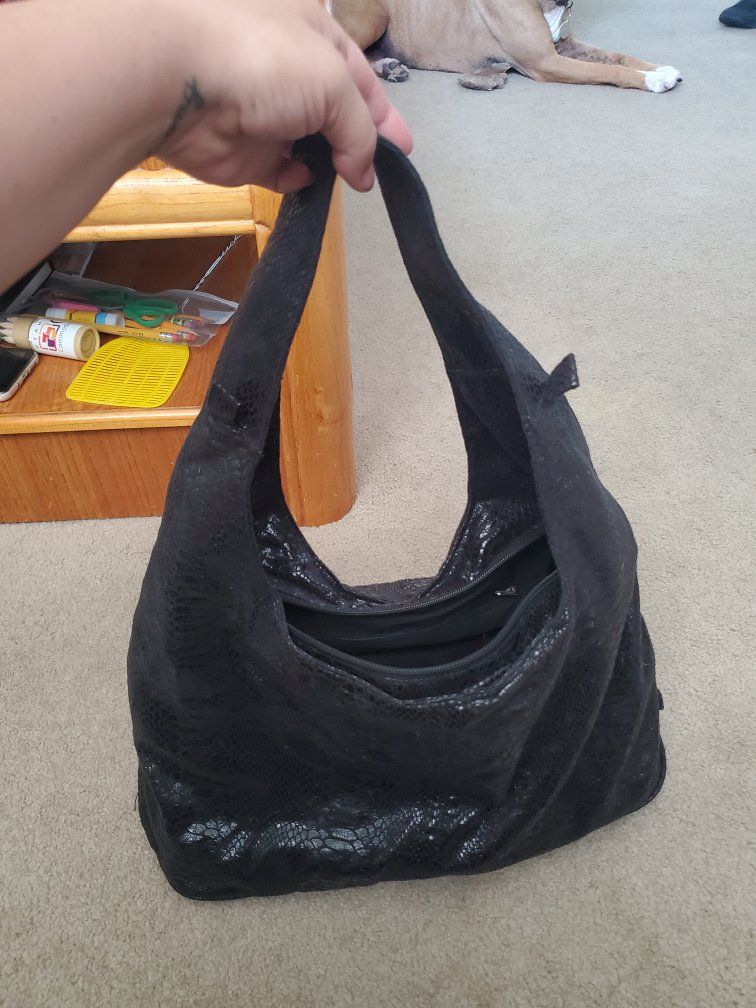 Black Snakeskin Print Hobo Bag with Multiple Compartments