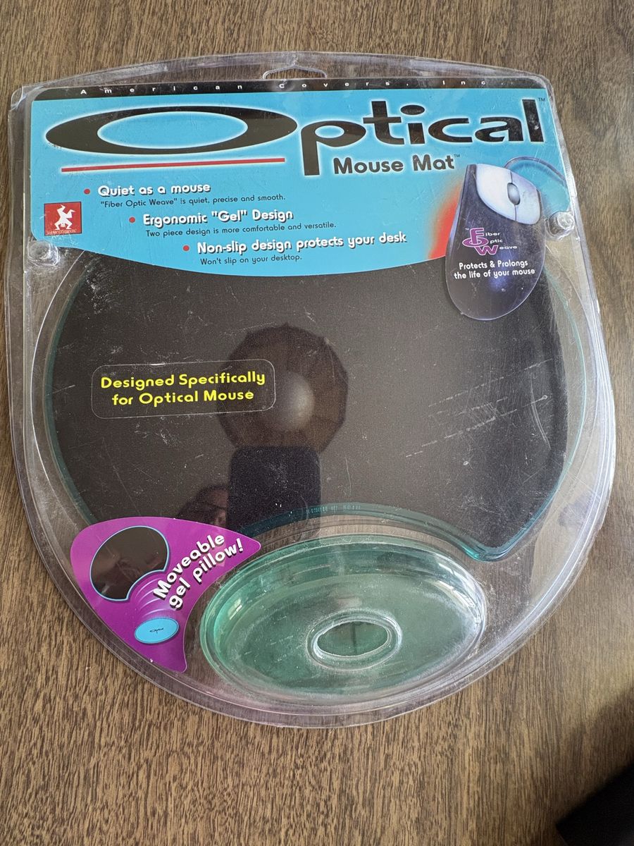 Optical Mouse Mat with moveable gel pillow