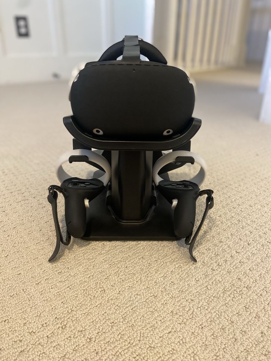 Meta Quest 2 With Accessories
