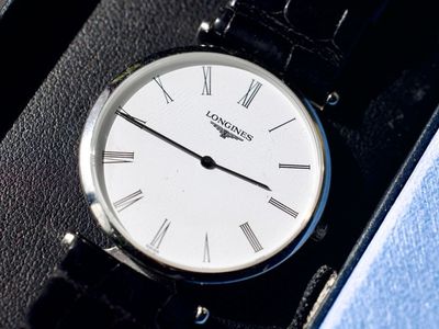 LONGINES La Grande Classique Quartz 33MM Silver