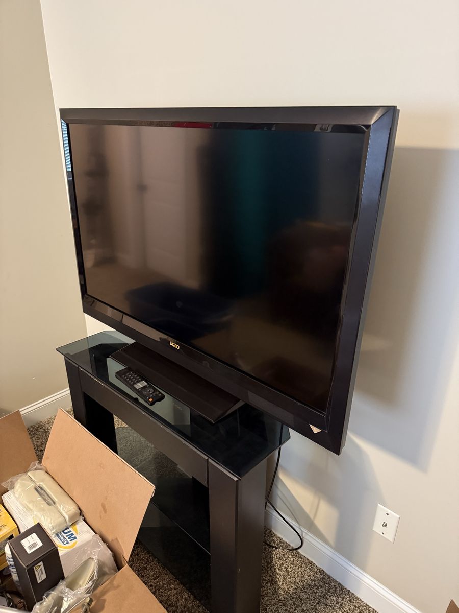 Vizio 48” TV