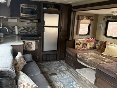 Forest River Wildwood T2360 Travel Trailer - Excellent Condition, Queen Bed, AC, Awning