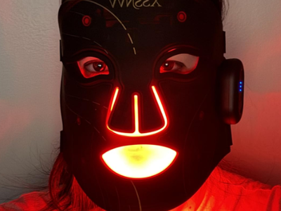Newin box Cordless Red Light Therapy Mask