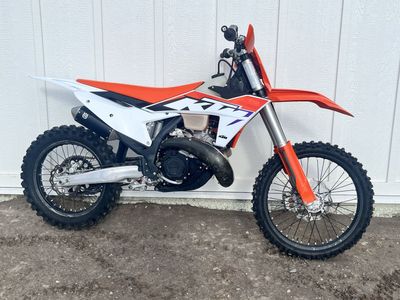2023 KTM 300 XC