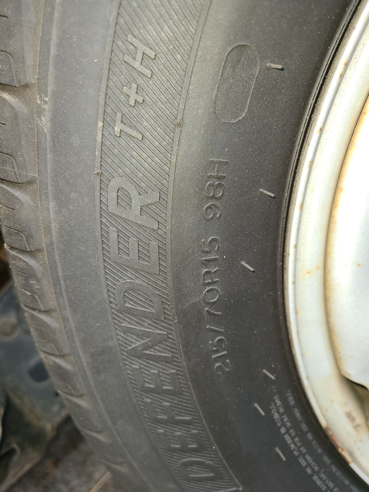 Set of 5 tires: Four Winter one street