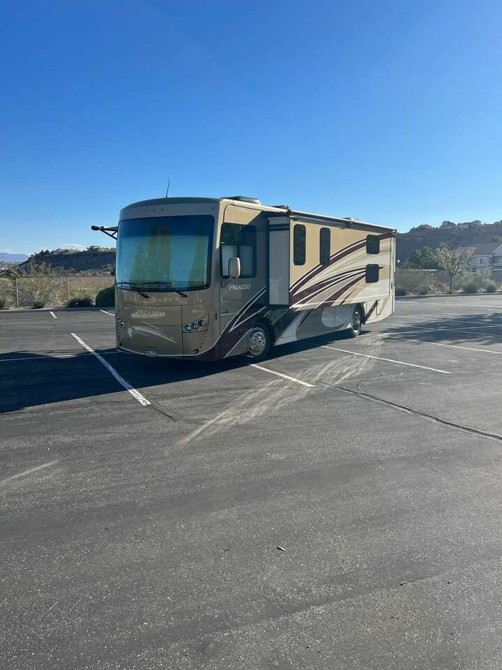 2017 Palazzo 33.3 Bunkhouse