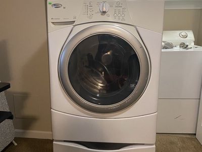 Free - Broken Washing Machine - Whirlpool - 4.0 cu. ft - front loader