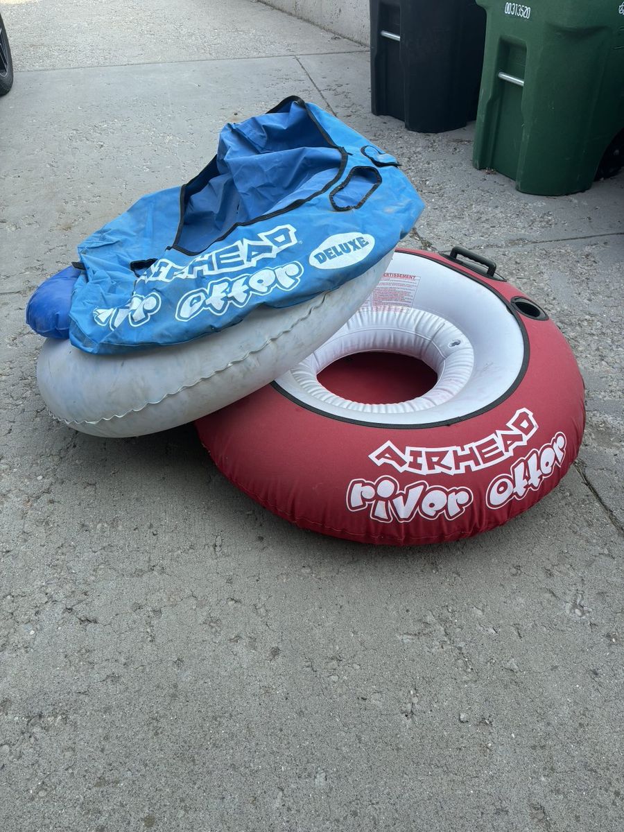 AIRHEAD River Otter Deluxe and Standard River Tubes - Set of 2, Red/White & Blue/White