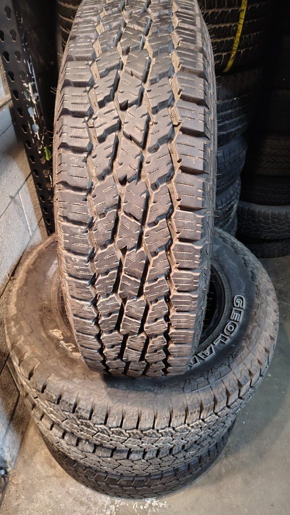 HANKOOK DINAPRO LT245/75R18. SET. 80/100