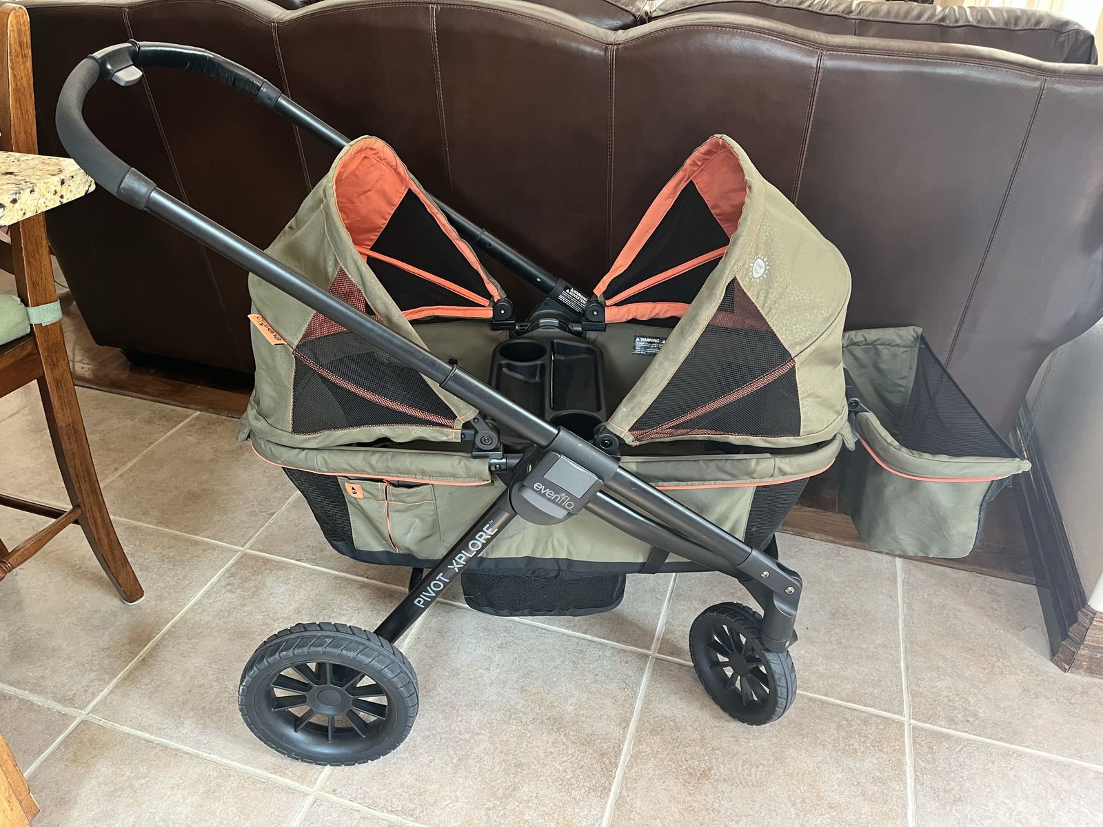 Evenflo pivot explore wagon stroller duo
