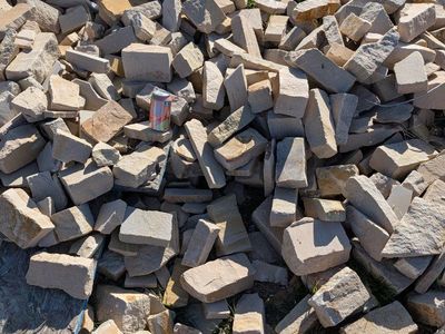 Beautiful Gorgeous Blonde Sandstone Decorative Blocks Chunks Pieces Planter Walls, Paver edging