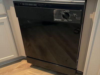 Hotpoint Dishwasher, Black