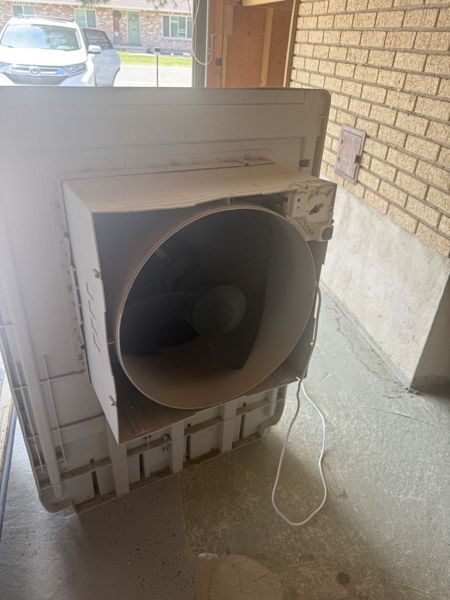 Bonaire Evaporative Cooler / Swamp Cooler, Portable for Garage or Patio