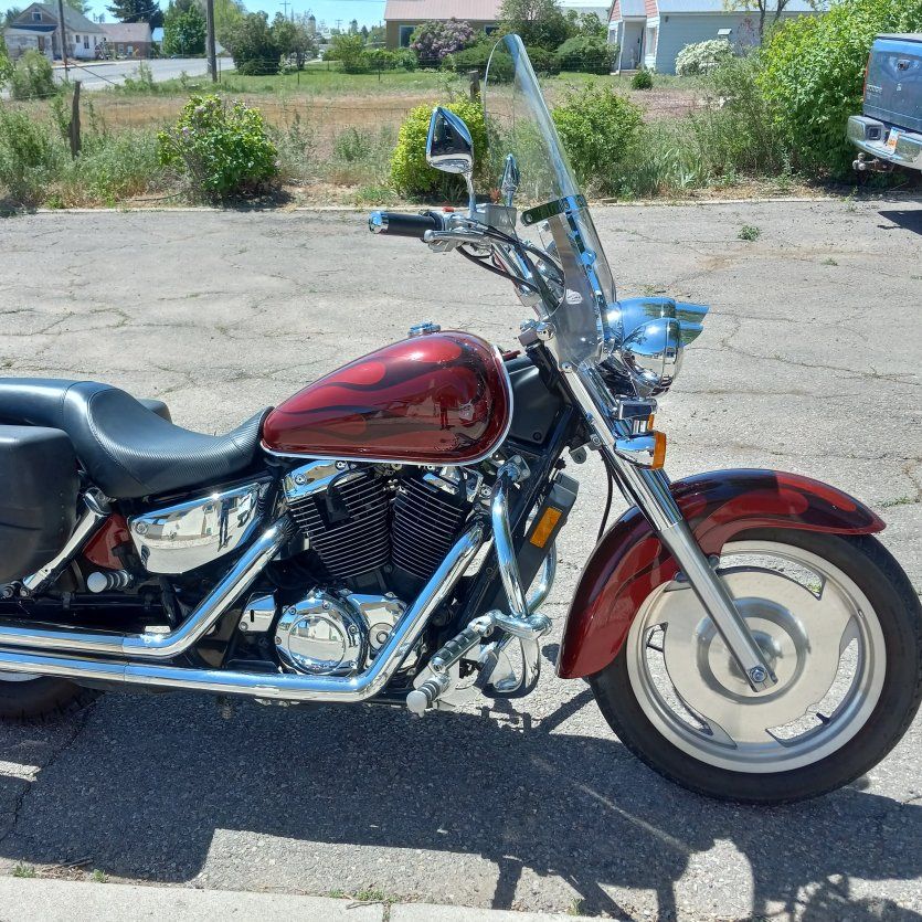 2002 honda sabre 1100
