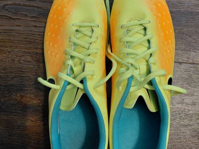 Nike Air Zoom Pegasus 33 OC soccer cleats size 13