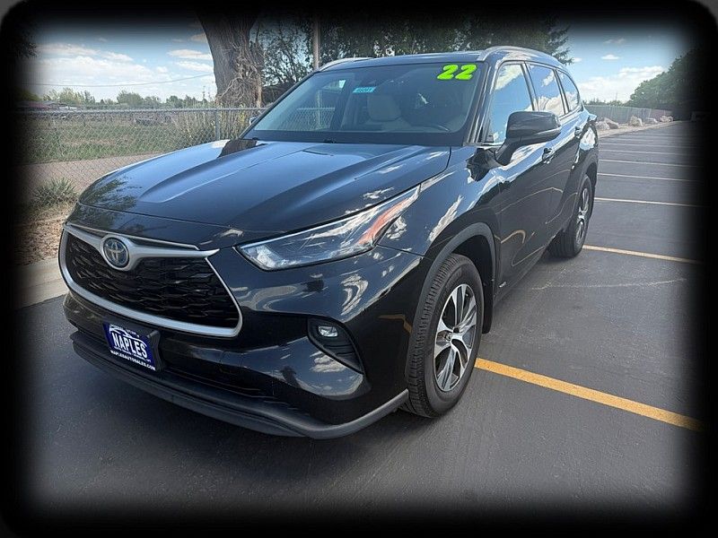2022 Toyota Highlander XLE