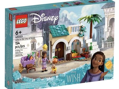 LEGO Disney Asha in the City of Rosas 43223 - NEW