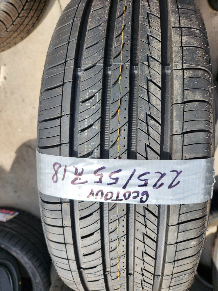 225/55r18 geotour