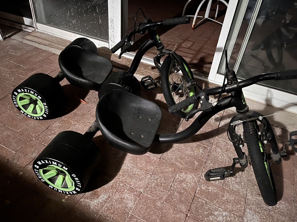 Drift Trikes - Madd Gear (2 Trikes)