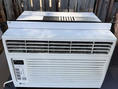 LG Window Air Conditioner with Digital Display - White