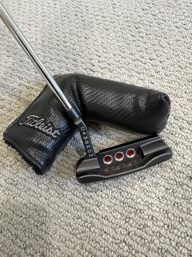 Scotty Cameron Newport Select