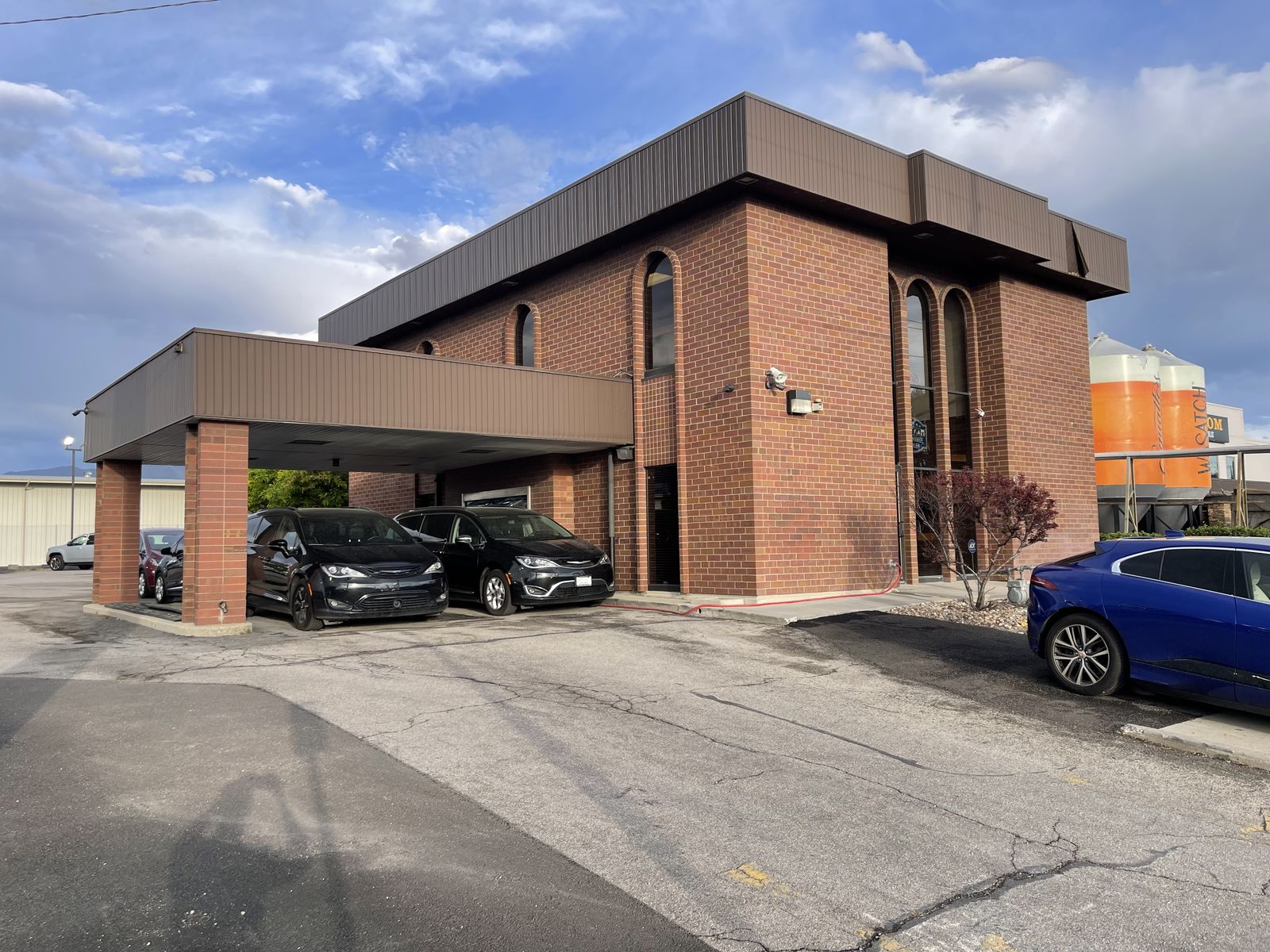 Building for Sale in Salt Lake