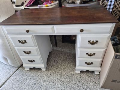 Student desk