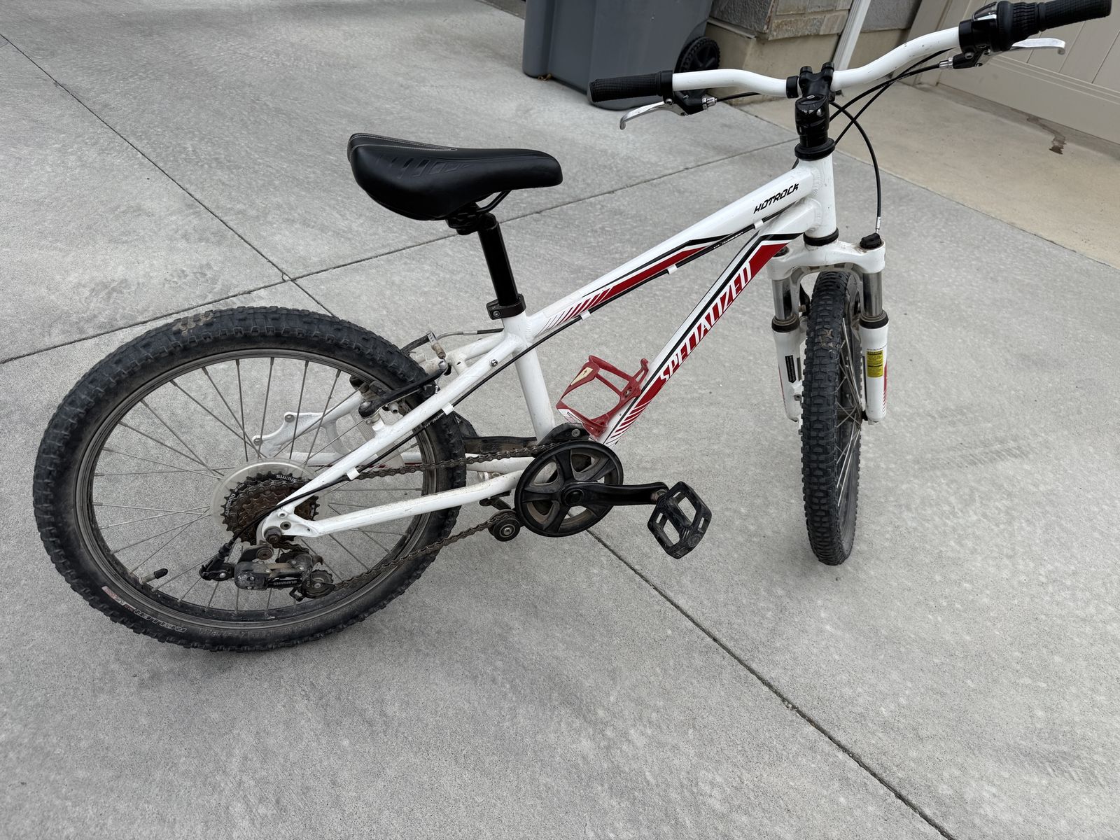 Main image 2
