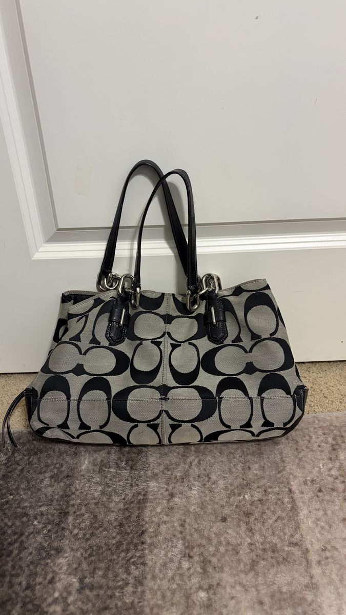 Coach Signature C Canvas & Leather Shoulder Bag Purse Black Grey