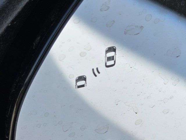 Main image 10
