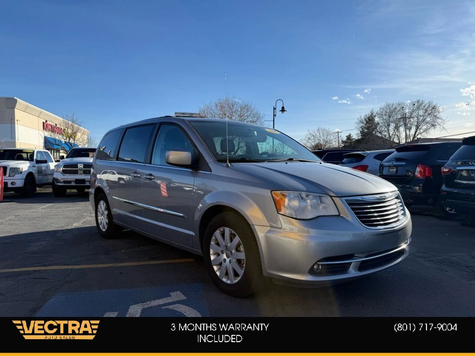 2016 CHRYSLER TOWN AND COUNTRY Touring