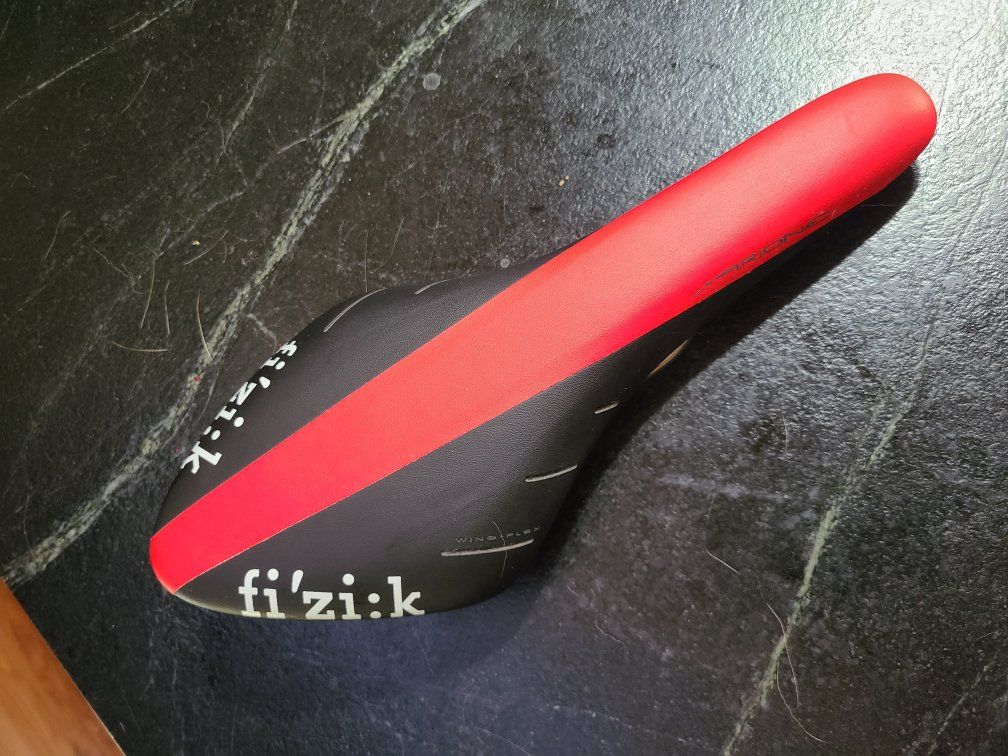 New Fizik Arione R3 Carbon saddle