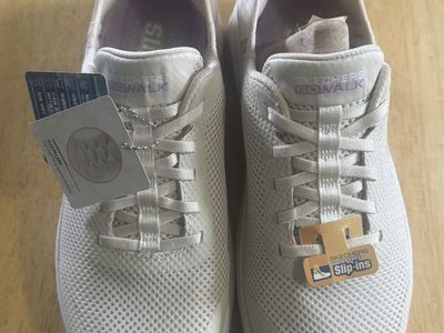Skechers women's 9