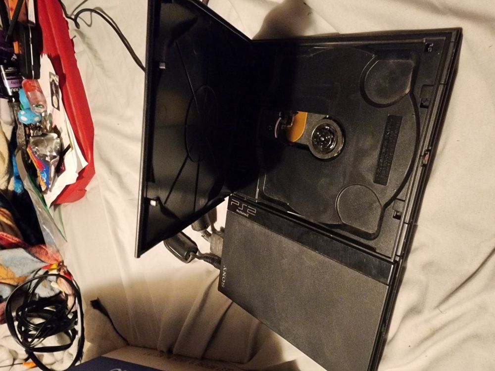 Main image 4