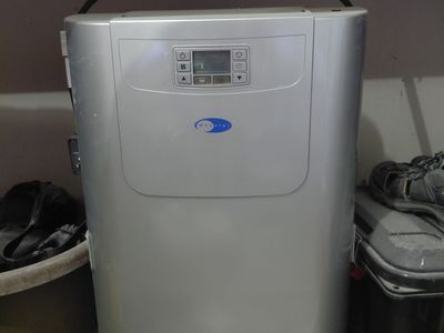 Whynter Elite Portable 12,000 BTU Air Conditioner with Dual Hose & window kit