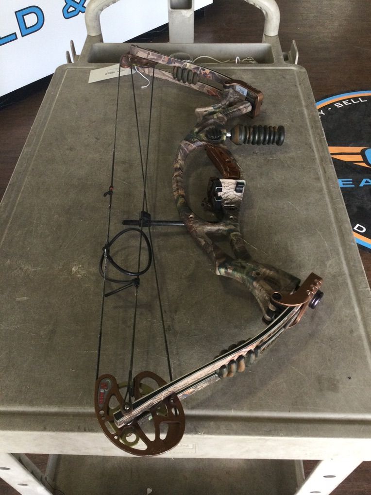 Hoyt Compound Bow