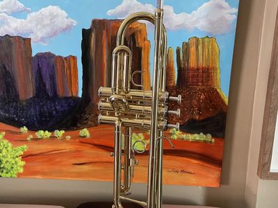 Eastar Standard Bb Trumpet with Case & Accessories - Excellent Condition