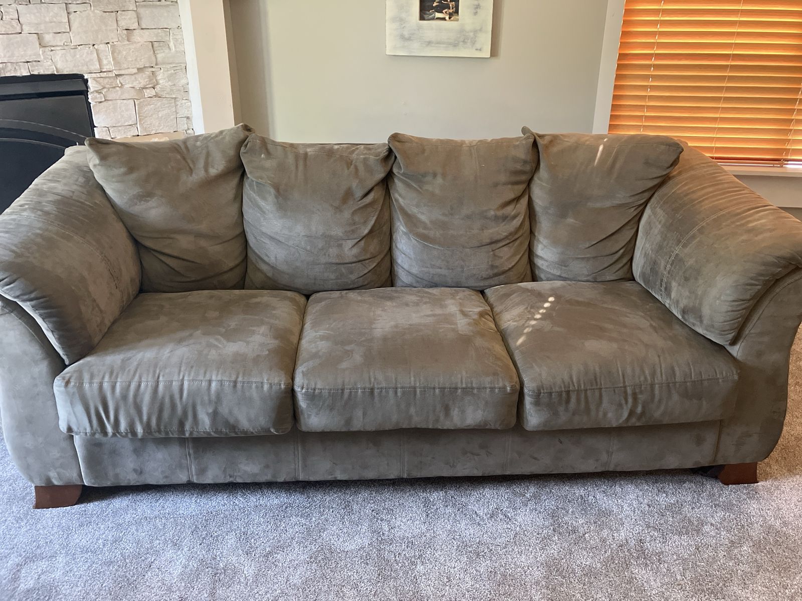 Green microfiber Fabric Sectional Sofa Couch - Damaged Cushion zipper and back stitching