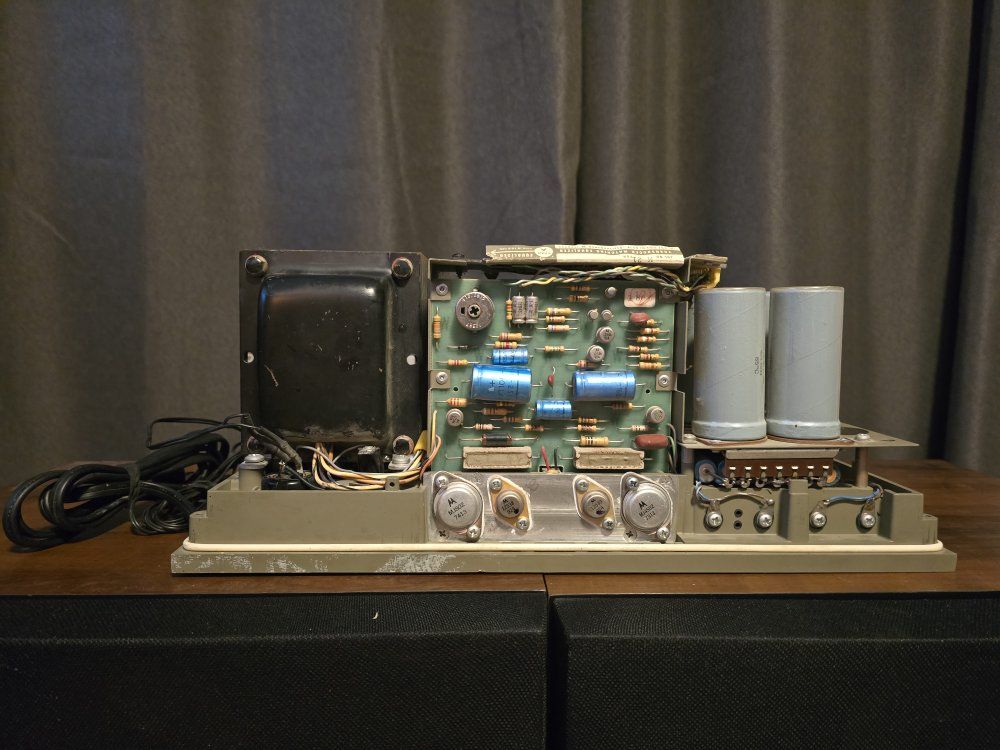 Main image 3